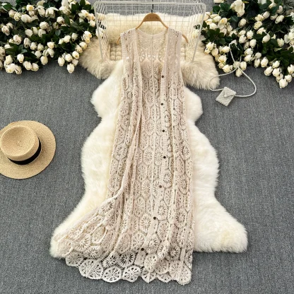 Sleeveless Long See-through Jacket - Image 4